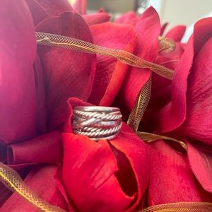 David Yurman sterling silver Crossover Ring Size 8